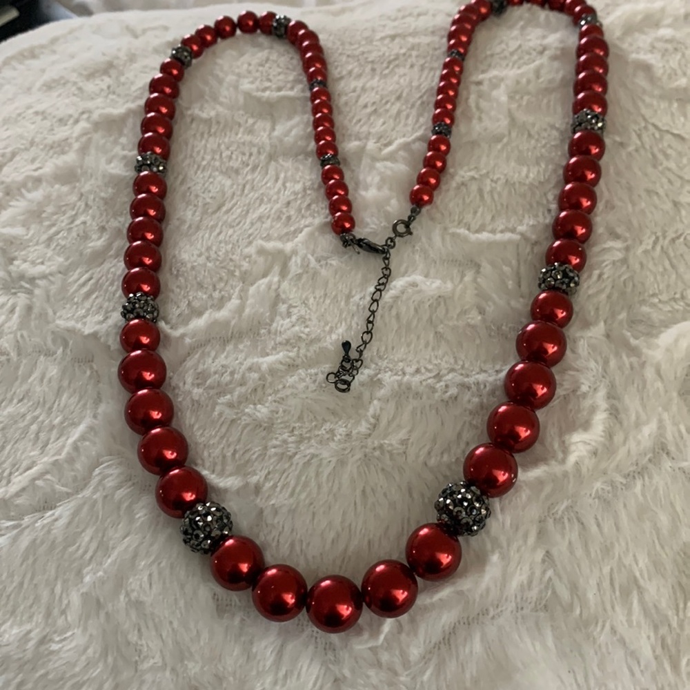 Beautiful‎ red RMN necklace,long